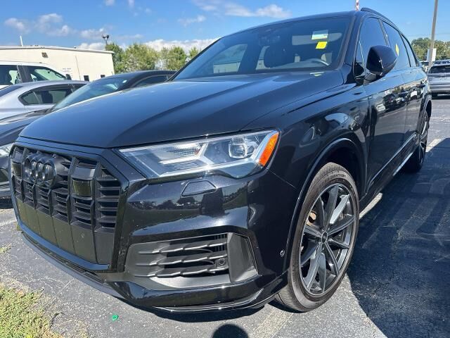 2021 Audi Q7 quattro Premium Plus 55 TFSI