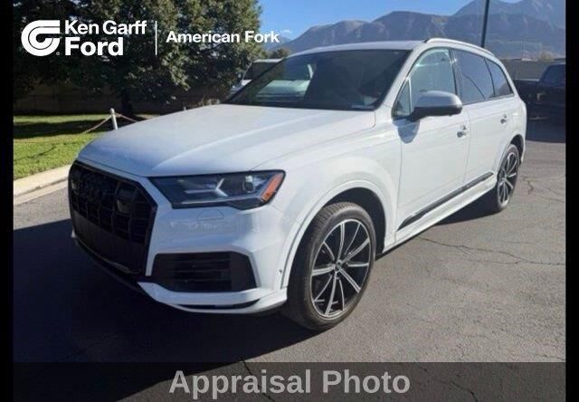 2021 Audi Q7 quattro Premium Plus 55 TFSI