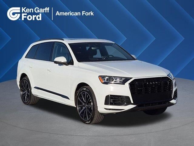 2021 Audi Q7 quattro Premium Plus 55 TFSI