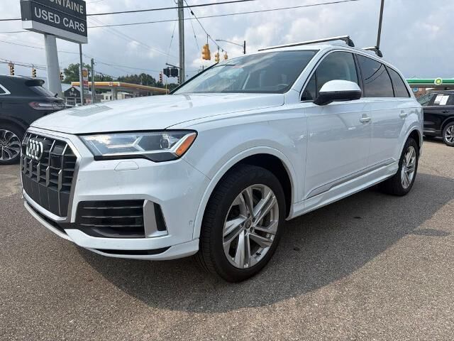 2021 Audi Q7 quattro Premium Plus 55 TFSI