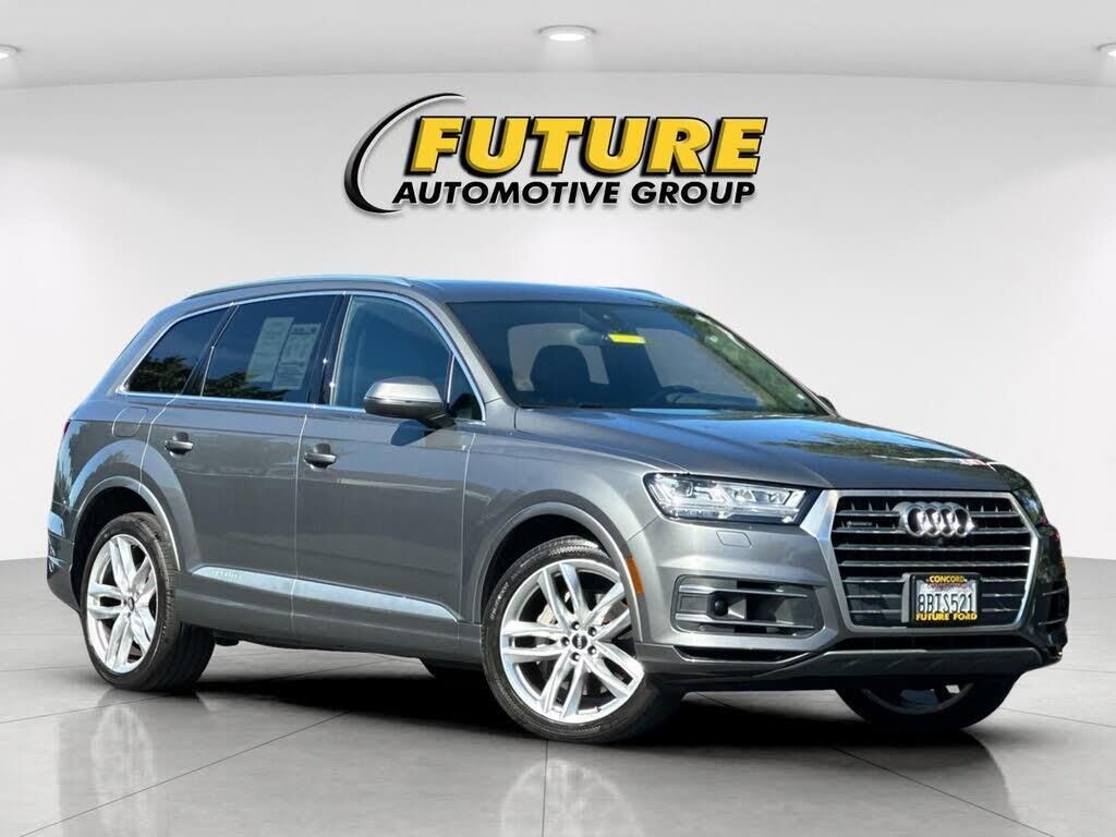 2018 Audi Q7 3.0T quattro Prestige — photo 1 of 1