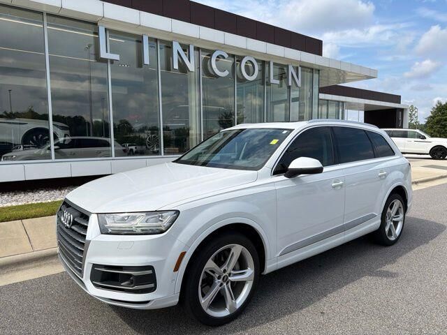 2019 Audi Q7 quattro Prestige 55 TFSI