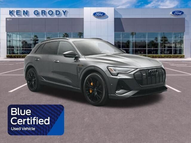 2022 Audi e-tron quattro Chronos