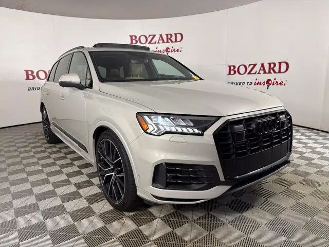 2023 Audi Q7 quattro Prestige 55 TFSI