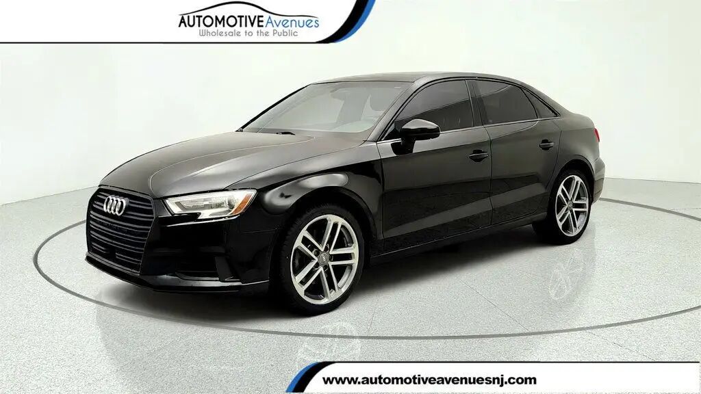 2020 Audi A3 Premium 40 TFSI — photo 1 of 26
