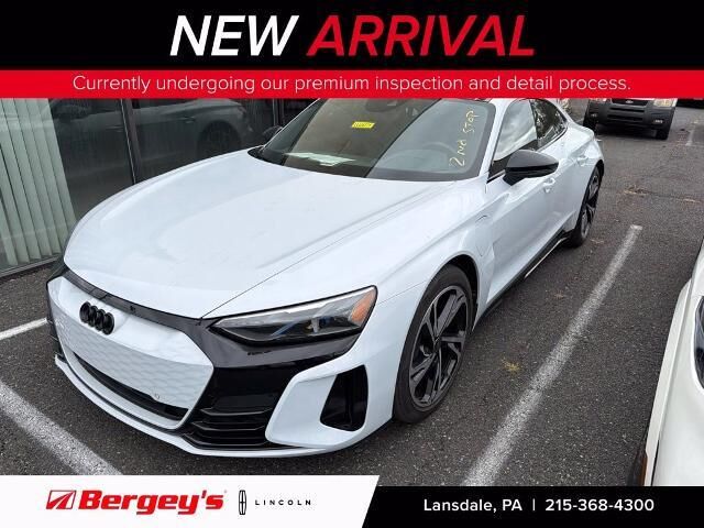 2023 Audi e-tron GT quattro Premium Plus