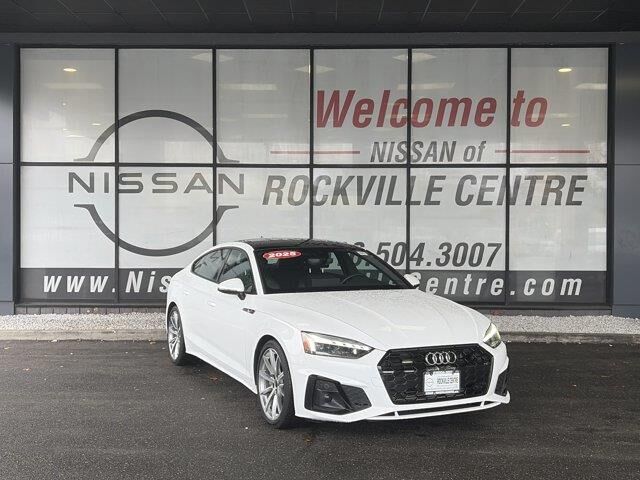 2025 Audi A5 Sportback quattro S line Premium 45 TFSI