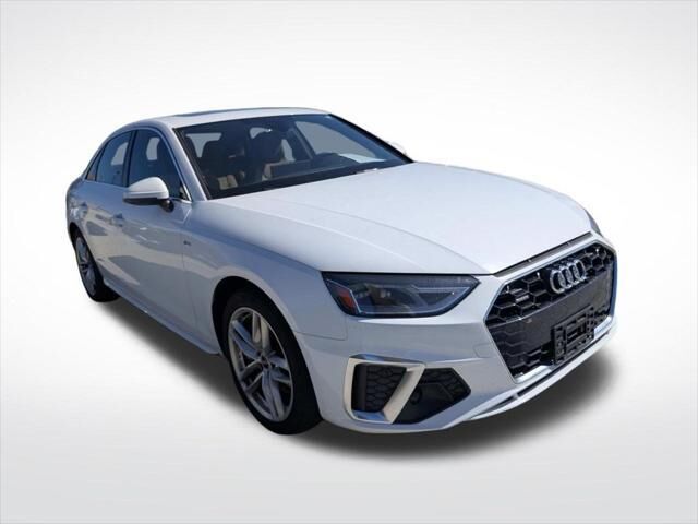 2020 Audi A4 quattro Premium 45 TFSI — photo 1 of 11