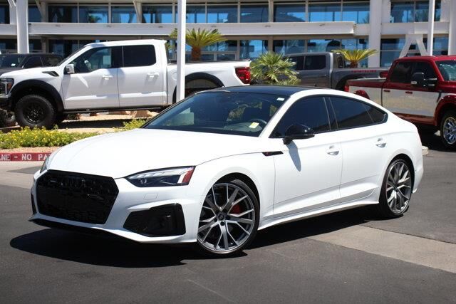 2025 Audi A5 Sportback quattro S line Prestige 45 TFSI