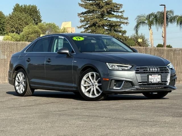 2019 Audi A4 quattro Premium Plus 45 TFSI