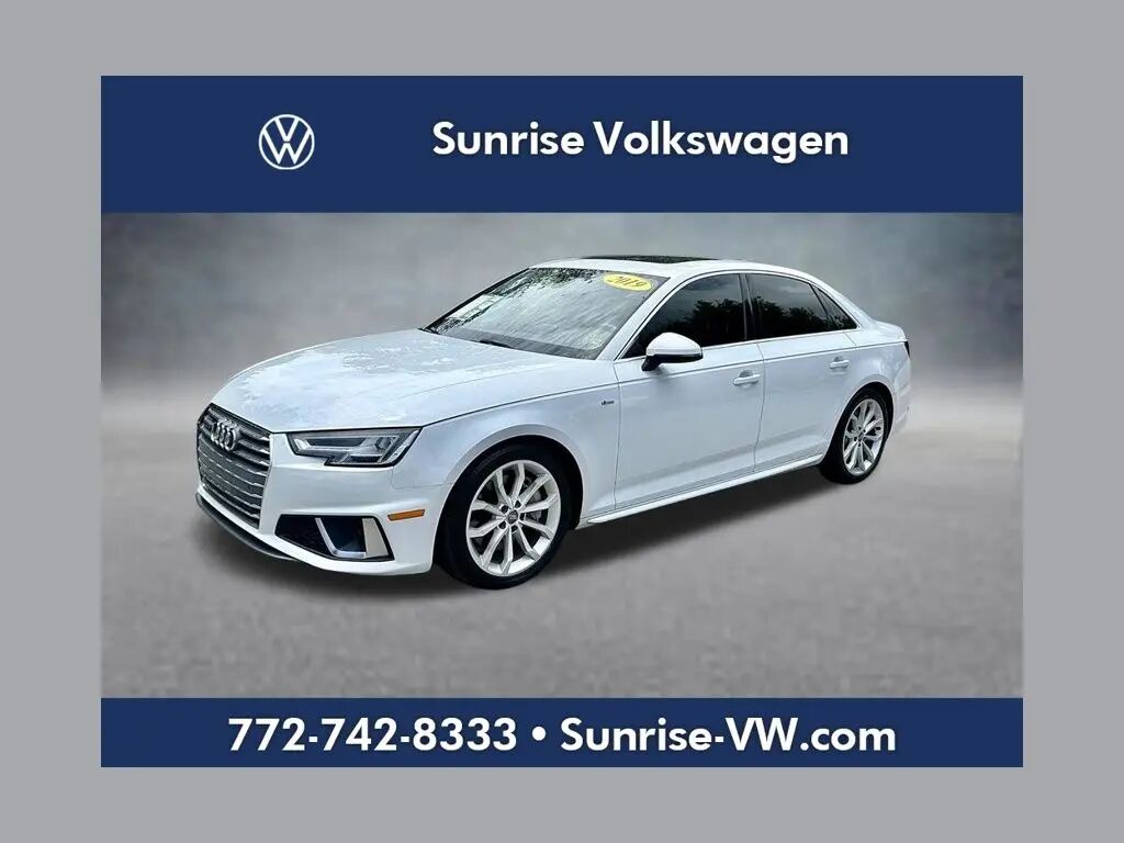2019 Audi A4 quattro Premium Plus 45 TFSI — photo 1 of 26