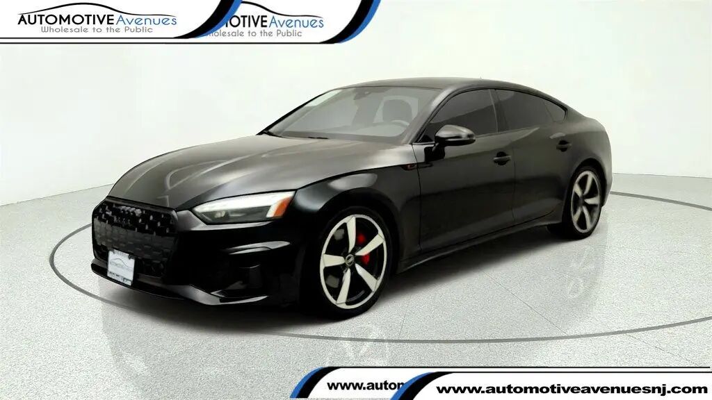 2023 Audi A5 Sportback quattro S line Prem Plus 45 TFSI — photo 1 of 9