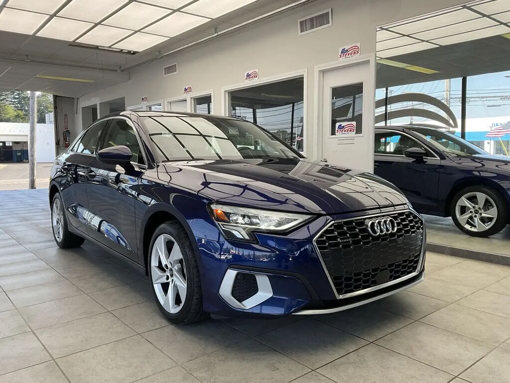 2024 Audi A3 quattro Premium 40 TFSI — photo 1 of 13