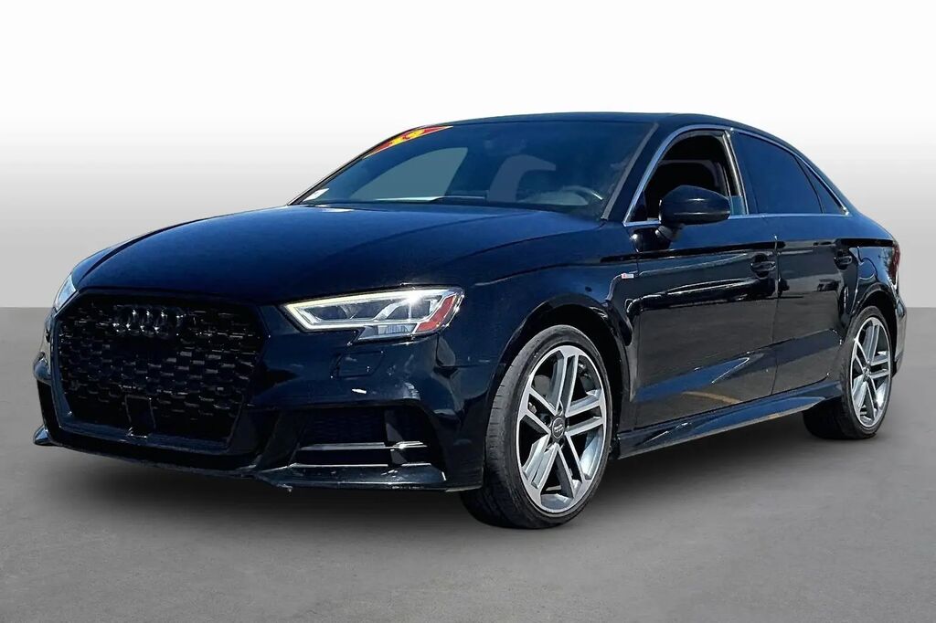 2019 Audi A3 Premium Plus 40 TFSI — photo 1 of 13