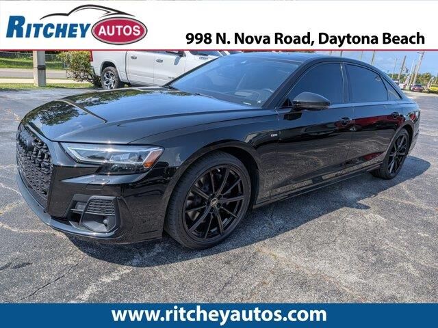 2022 Audi A8 L quattro 55 TFSI