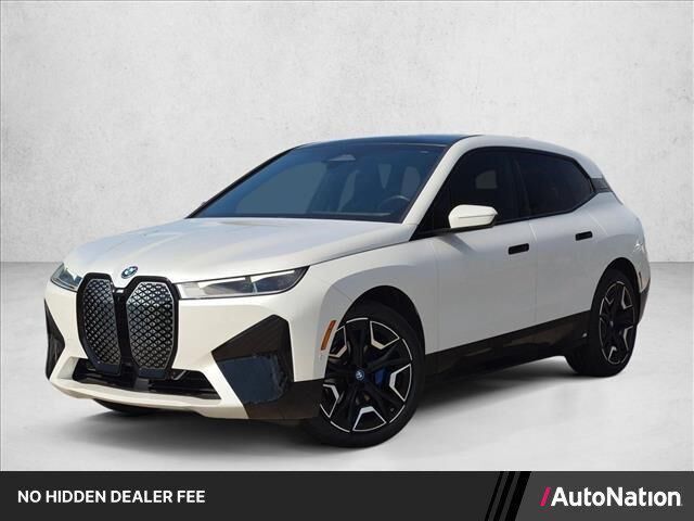 2024 BMW iX xDrive50 — photo 1 of 13