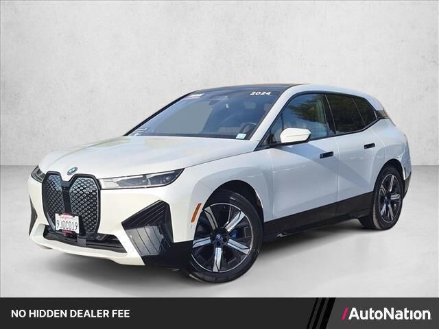 2024 BMW iX xDrive50 — photo 1 of 13