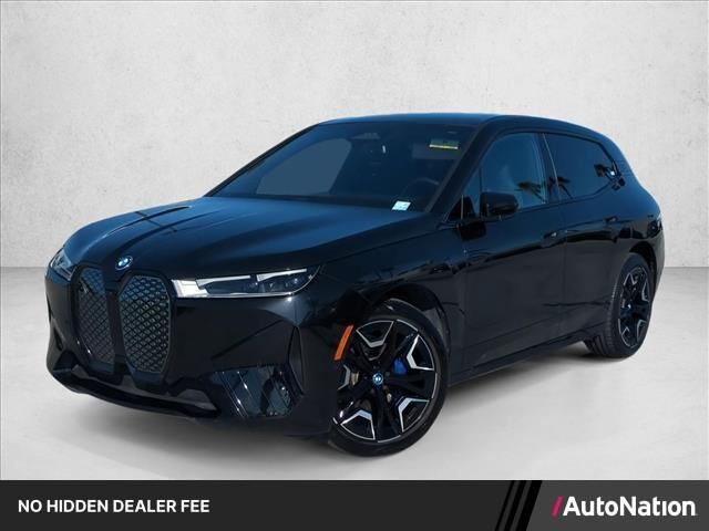 2025 BMW iX xDrive50 — photo 1 of 13