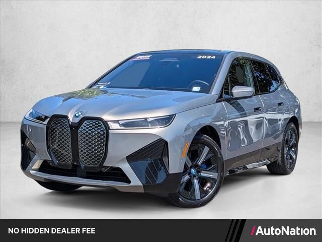 2024 BMW iX xDrive50 — photo 1 of 13