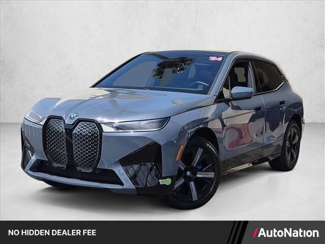 2024 BMW iX xDrive50 — photo 1 of 13