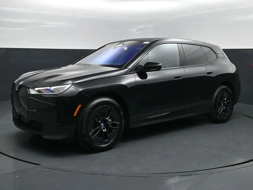 2023 BMW iX xDrive50 — photo 1 of 51