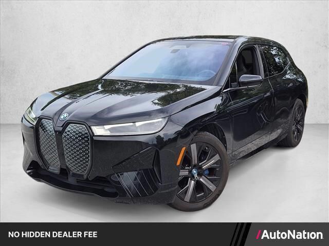 2024 BMW iX xDrive50 — photo 1 of 13
