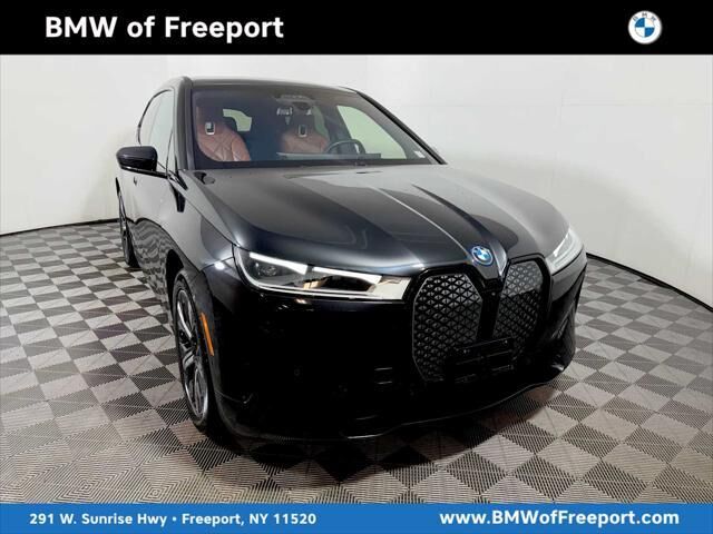 2024 BMW iX xDrive50 — photo 1 of 25