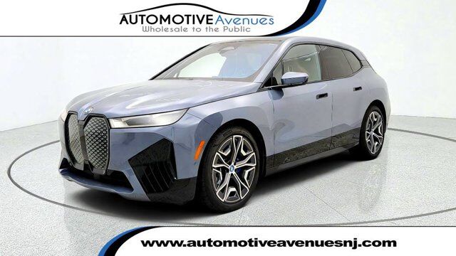 2025 BMW iX xDrive50
