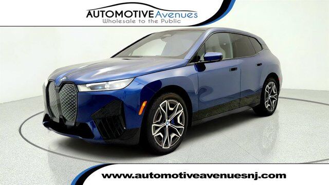 2025 BMW iX xDrive50
