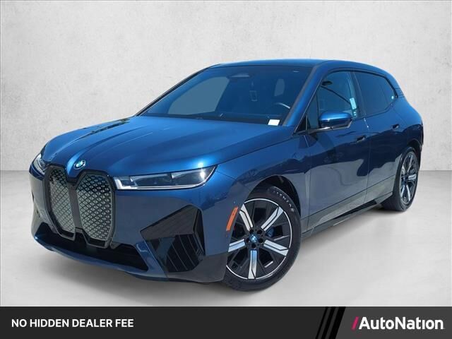 2023 BMW iX M60 — photo 1 of 13