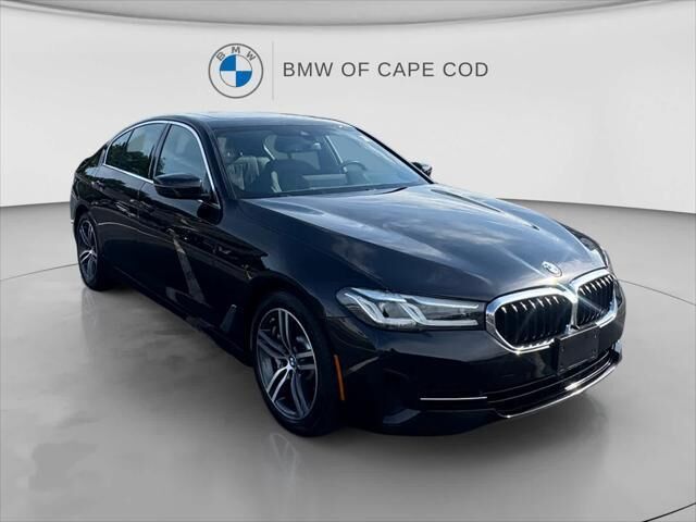 2022 BMW 5 Series 530i xDrive — photo 1 of 13