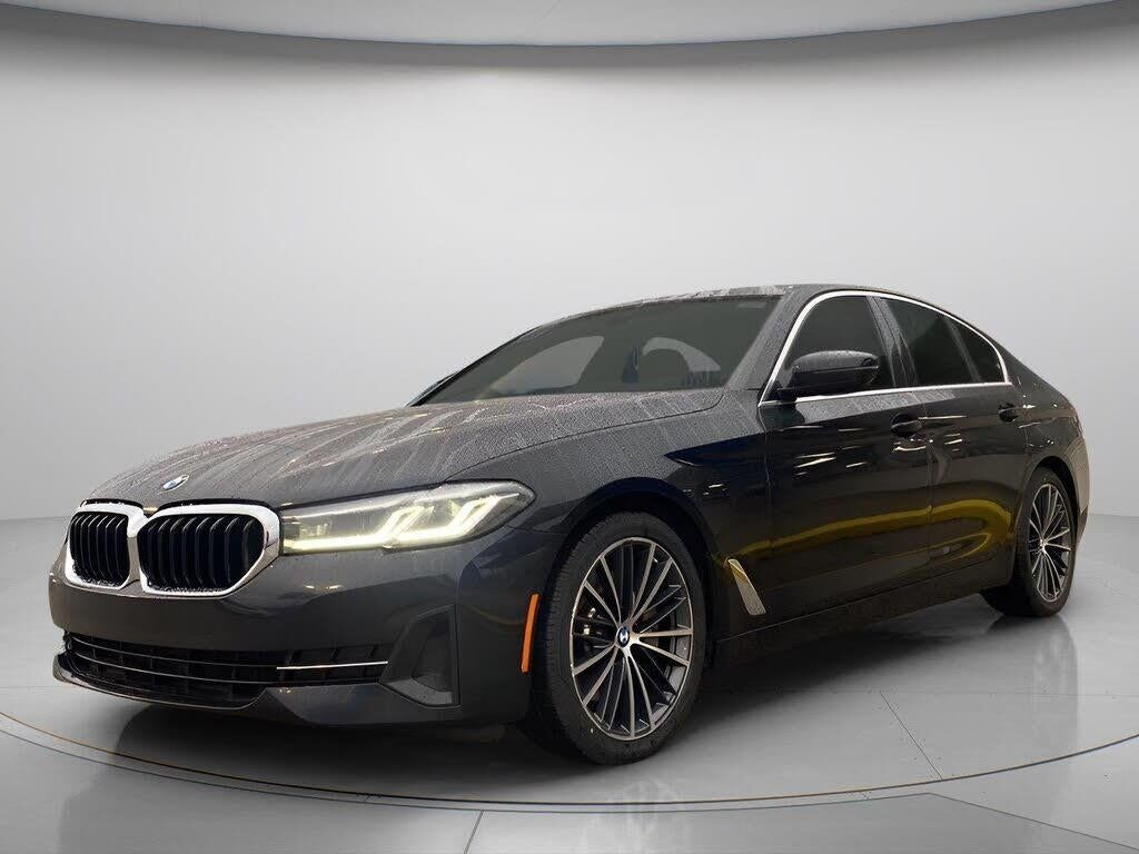 2022 BMW 5 Series 530i xDrive — photo 1 of 1