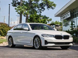 2022 BMW 5 Series 530i xDrive — photo 1 of 13