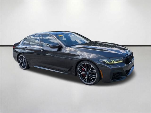 2021 BMW 5 Series M550i xDrive — photo 1 of 13