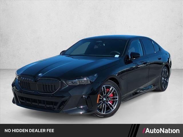 2026 BMW 5 Series 550e xDrive — photo 1 of 13