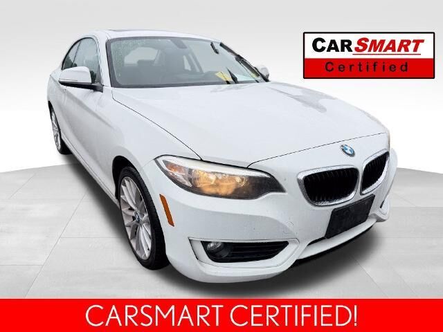 2015 BMW 2 Series 228i xDrive — photo 1 of 3