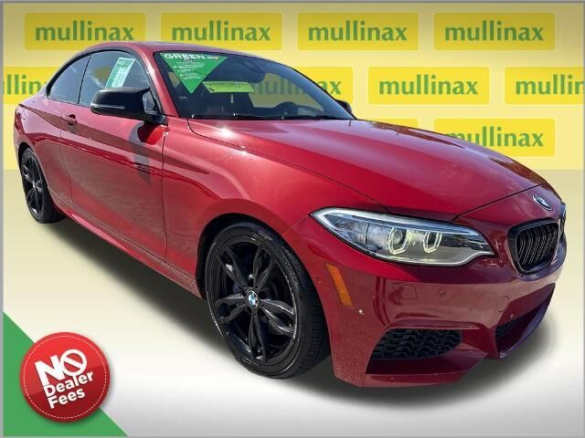 2015 BMW 2 Series M235i — photo 1 of 23