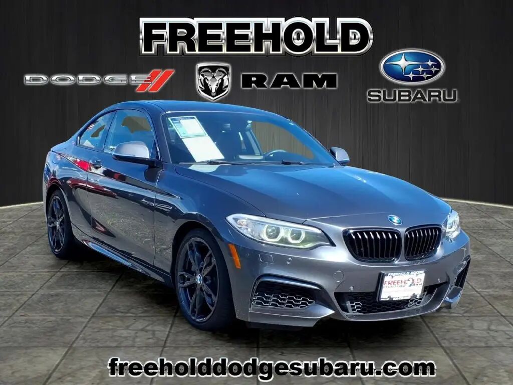2016 BMW 2 Series M235i xDrive — photo 1 of 13