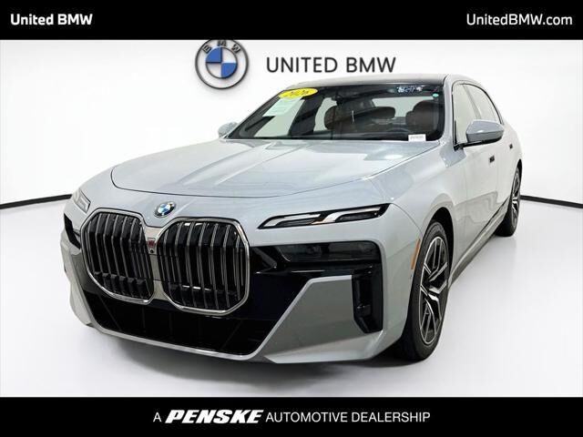 2026 BMW 7 Series 740i — photo 1 of 13