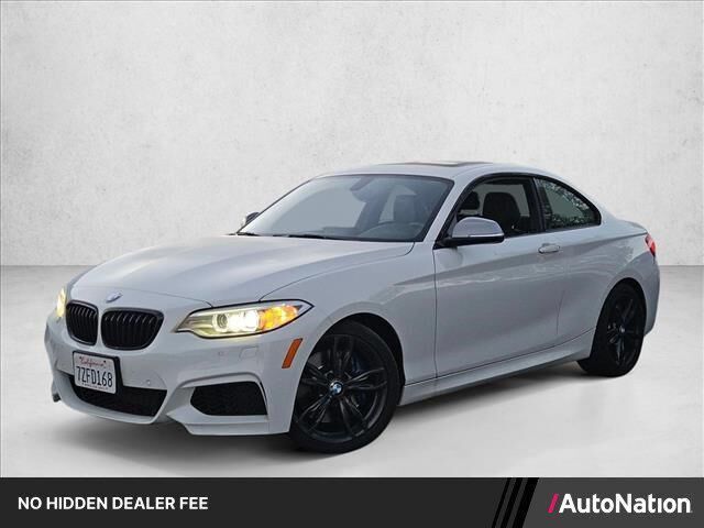 2017 BMW 2 Series M240i — photo 1 of 13