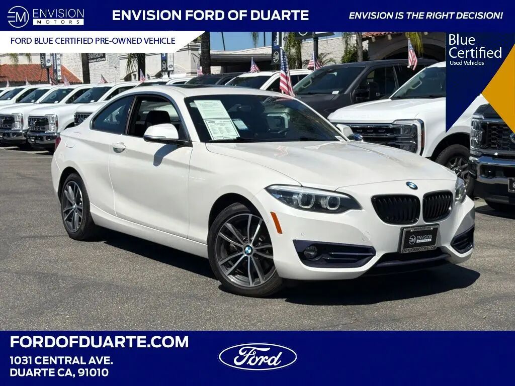 2018 BMW 2 Series 230i — photo 1 of 11