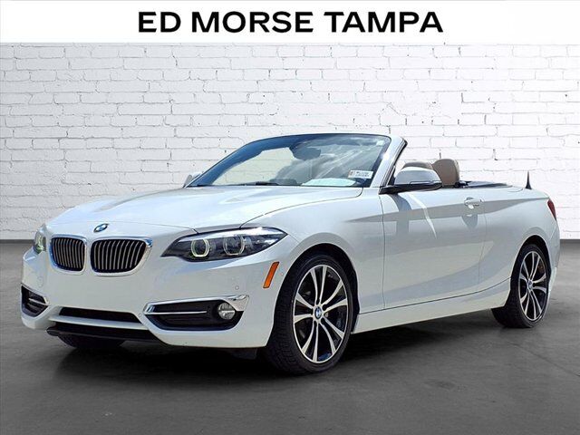2020 BMW 2 Series 230i — photo 1 of 13