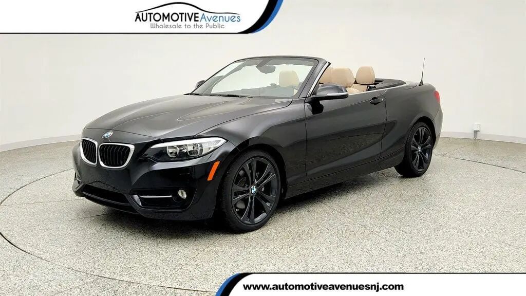 2017 BMW 2 Series 230i xDrive — photo 1 of 26