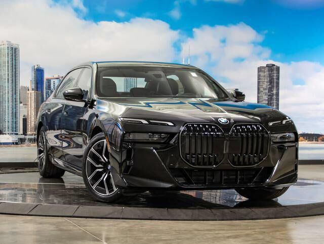 2026 BMW 7 Series 740i xDrive — photo 1 of 13