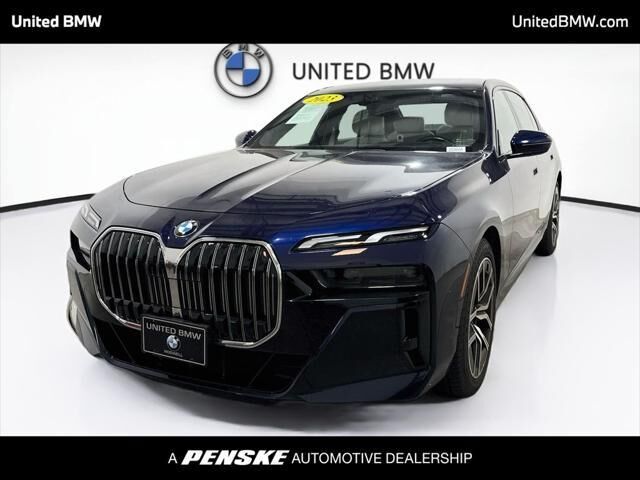 2023 BMW 7 Series 760i xDrive — photo 1 of 24