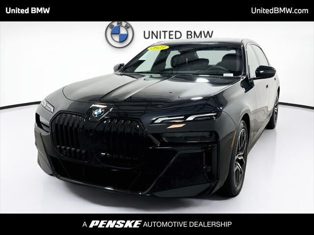 2023 BMW 7 Series 760i xDrive — photo 1 of 13