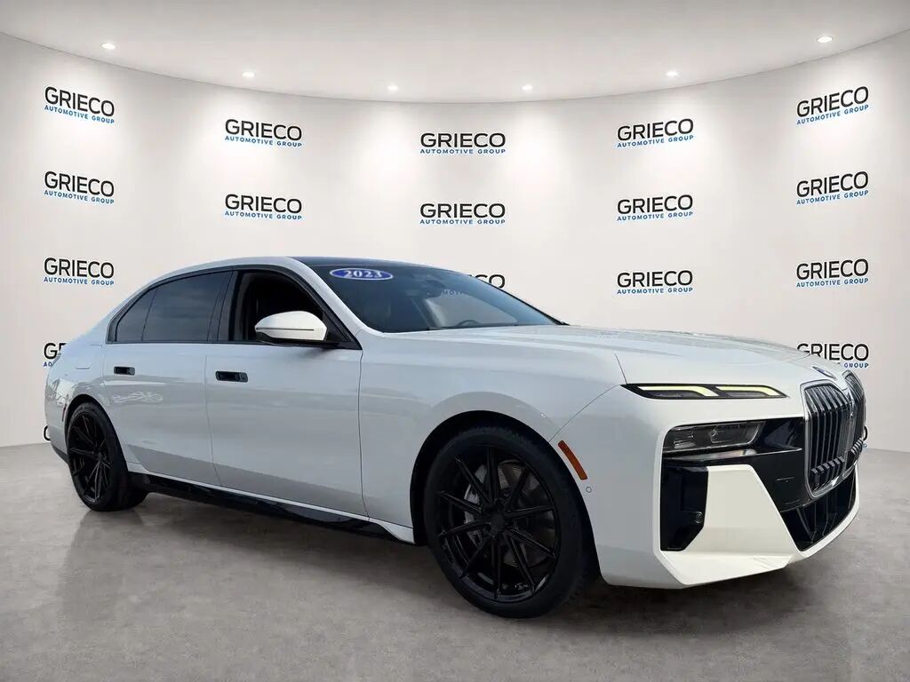 2023 BMW 7 Series 760i xDrive — photo 1 of 30
