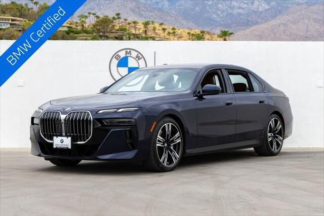 2023 BMW 7 Series 760i xDrive — photo 1 of 26