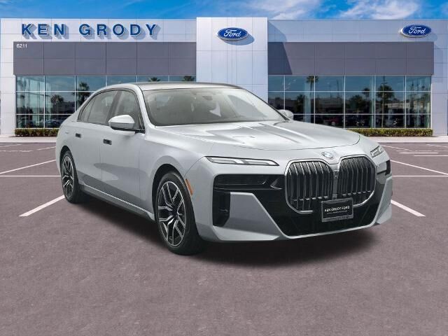 2024 BMW 7 Series 760i xDrive