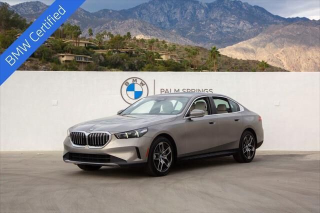 2026 BMW 5 Series 530i